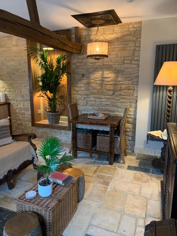 Dovecote Cotswold Cottages Chipping Norton Exterior photo